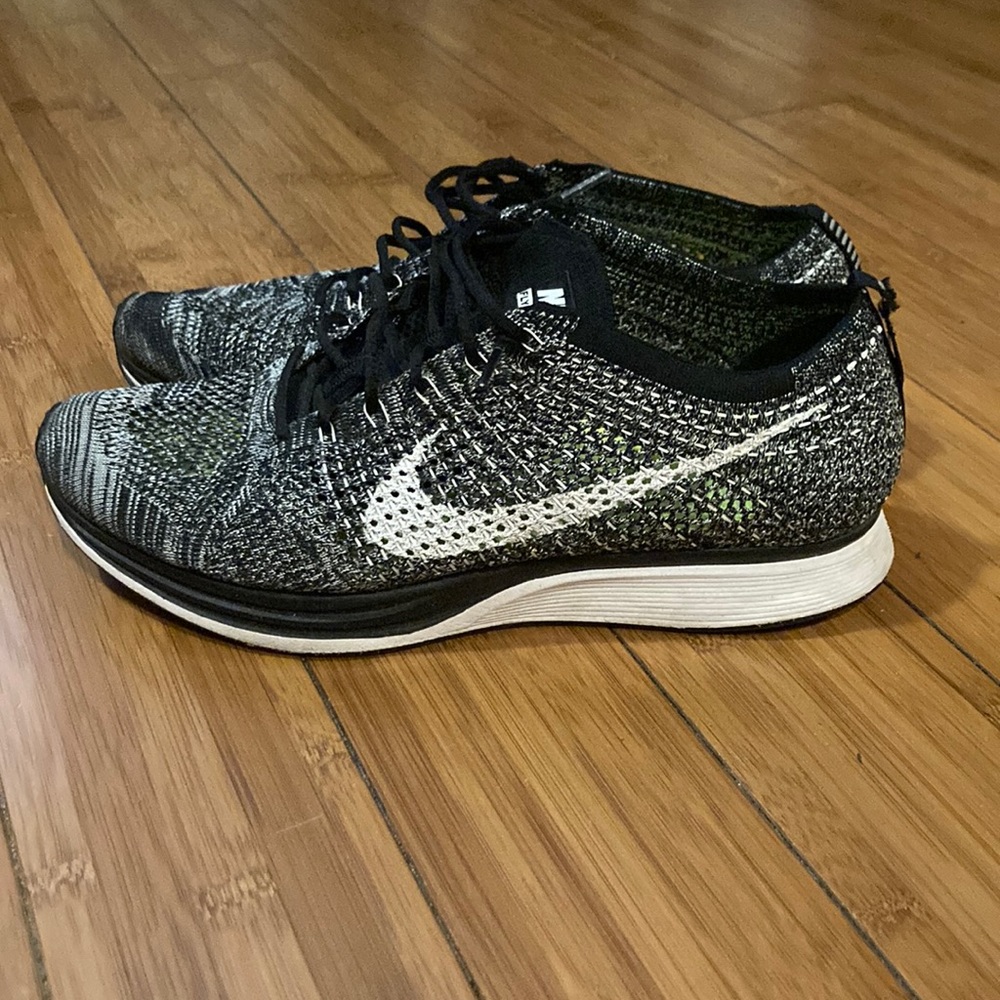 Nike Flyknit Racer 2.0 Oreo